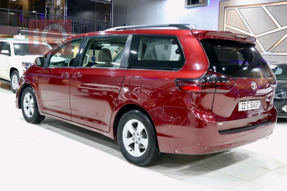 Toyota Sienna